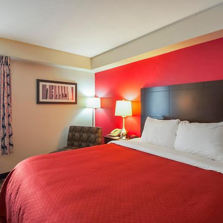 Quality Inn Near Potomac Mills Woodbridge Exterior photo