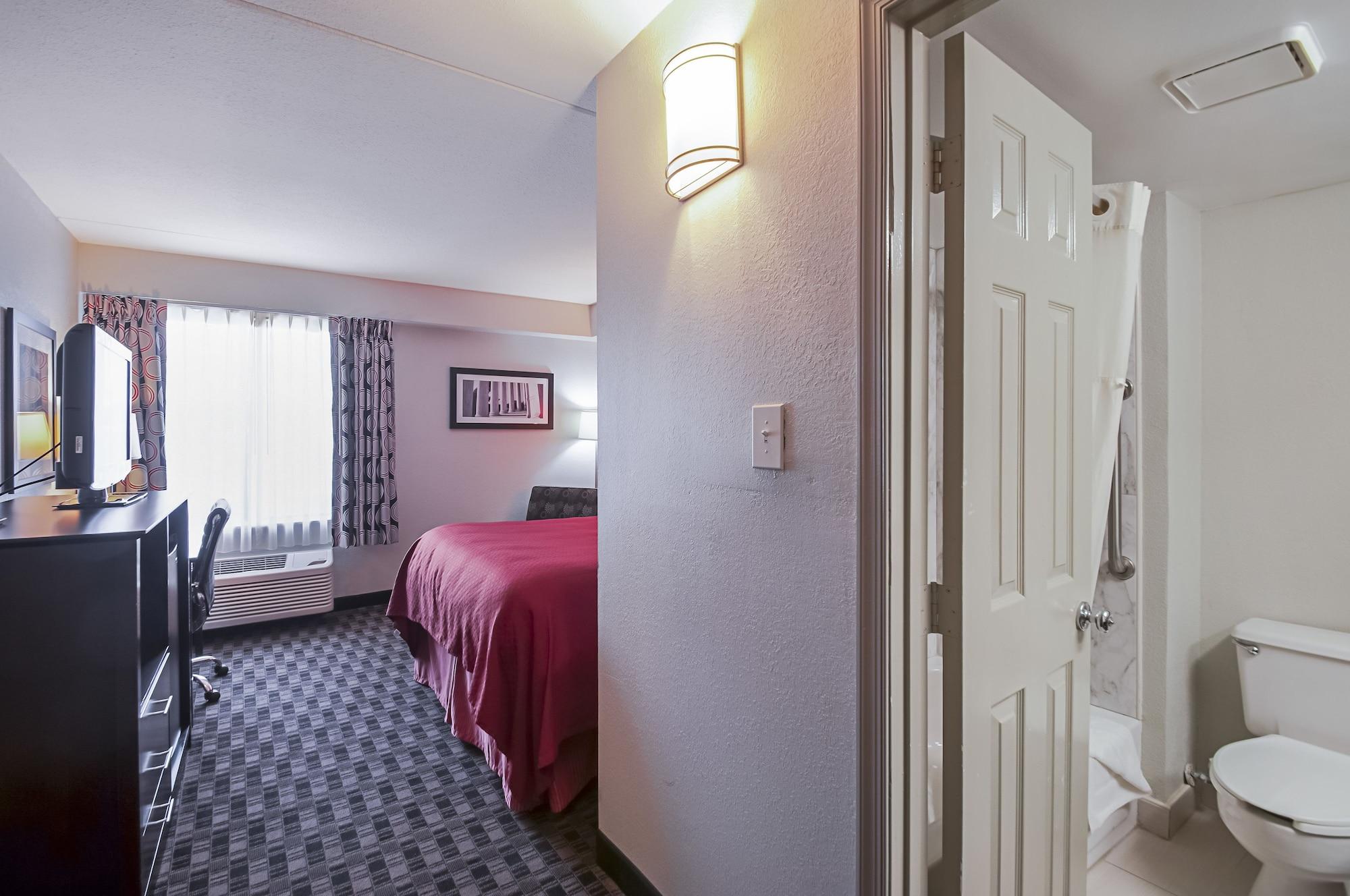 Quality Inn Near Potomac Mills Woodbridge Exterior photo
