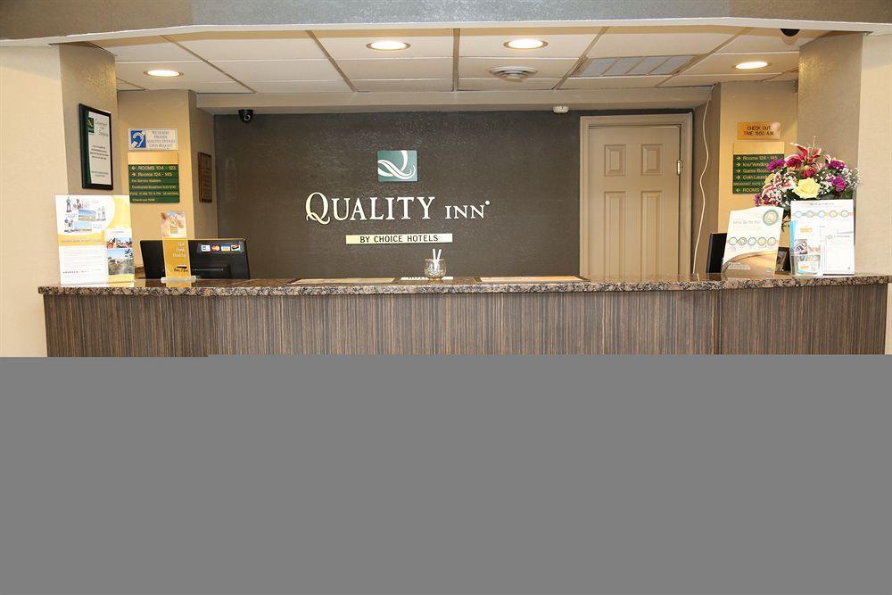 Quality Inn Near Potomac Mills Woodbridge Exterior photo